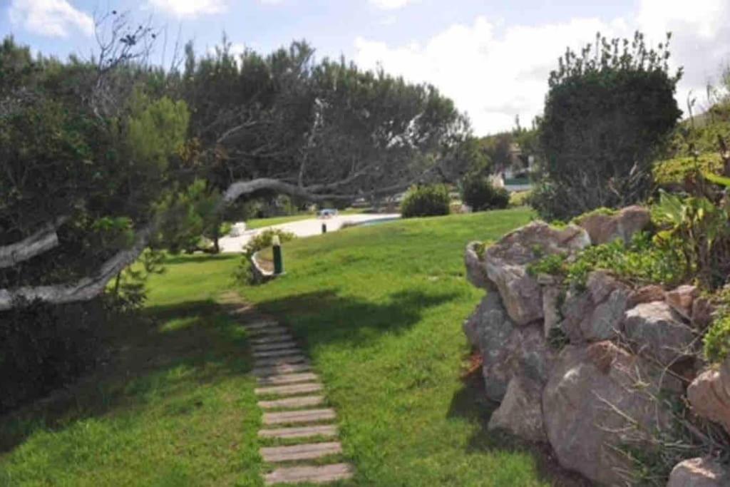 Lovely Hideaway With Pool And White Sand Beach Arenal d'en Castell Exterior photo
