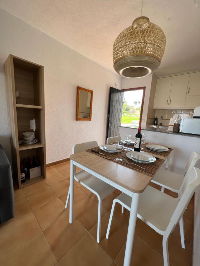 Lovely Hideaway With Pool And White Sand Beach Arenal d'en Castell Exterior photo